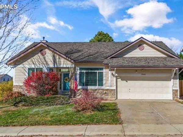 19615 E Clear Creek Trail, Parker, CO 80134