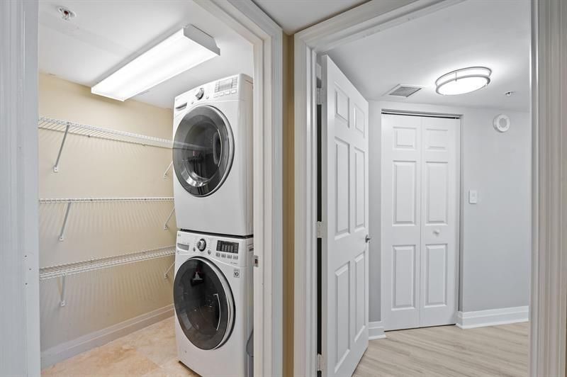 2011 N Ocean Boulevard, Unit 1605, Fort Lauderdale, FL 33305 Photo