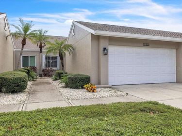 12221 SW KINGSWAY CIRCLE, Unit B2, LAKE SUZY, FL 34269