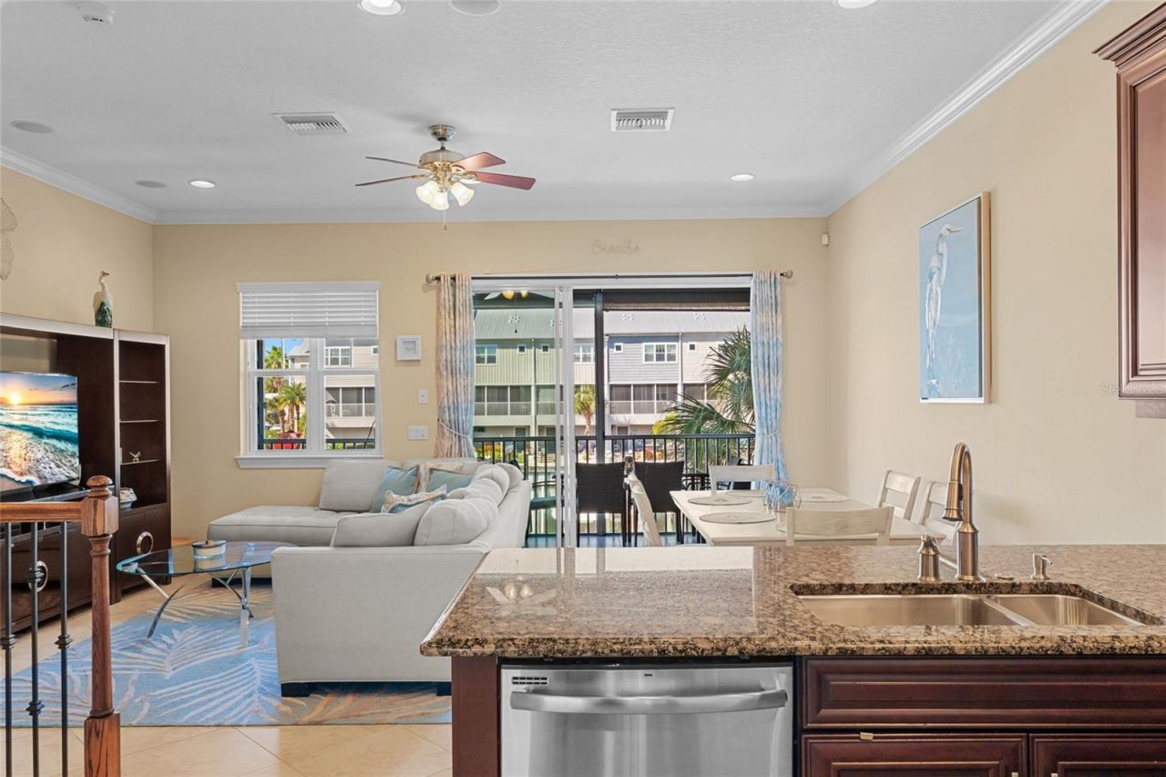 6043 Anchorage Way S, Saint Petersburg, FL 33712 Photo