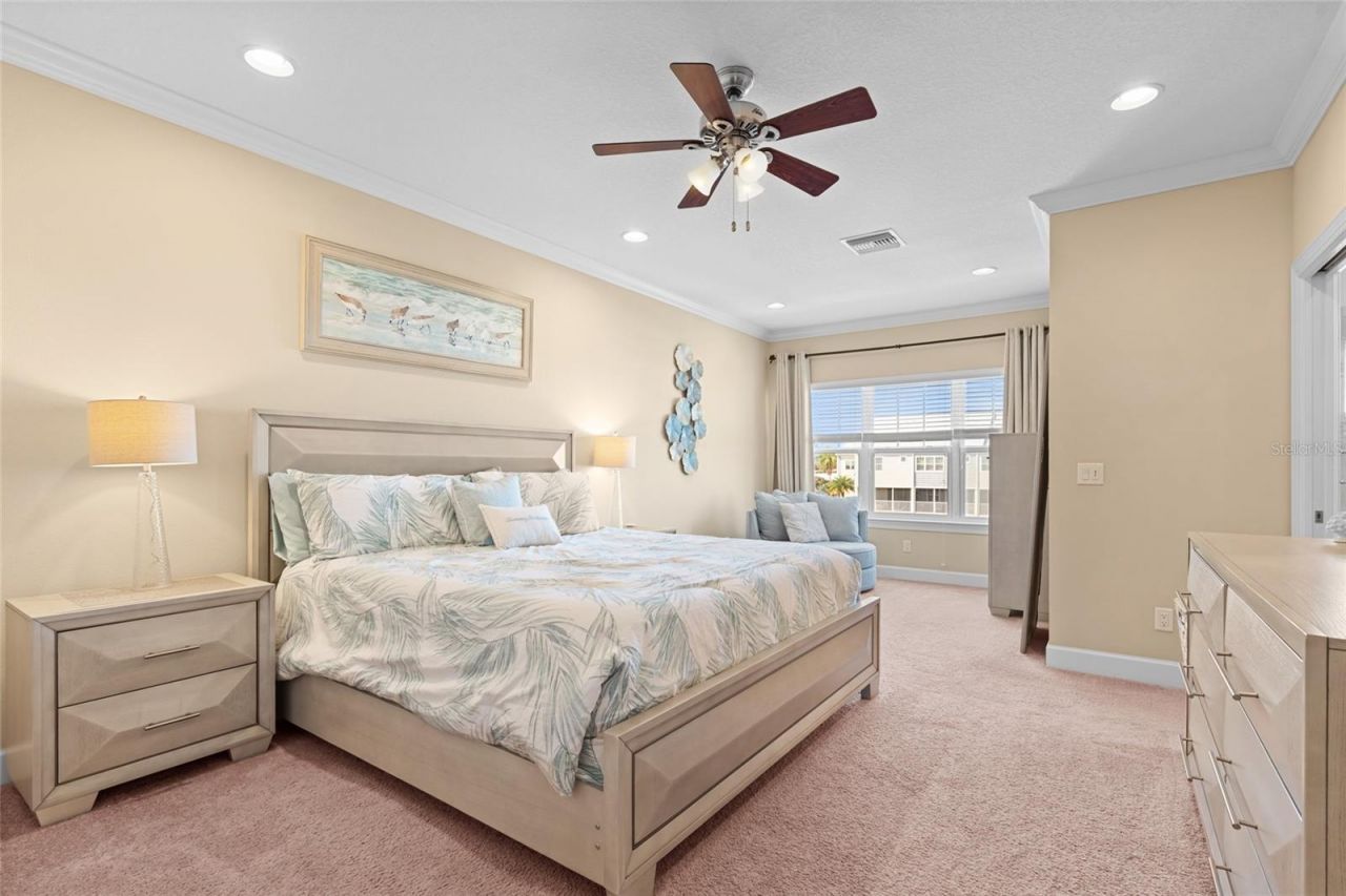 6043 Anchorage Way S, Saint Petersburg, FL 33712 Photo