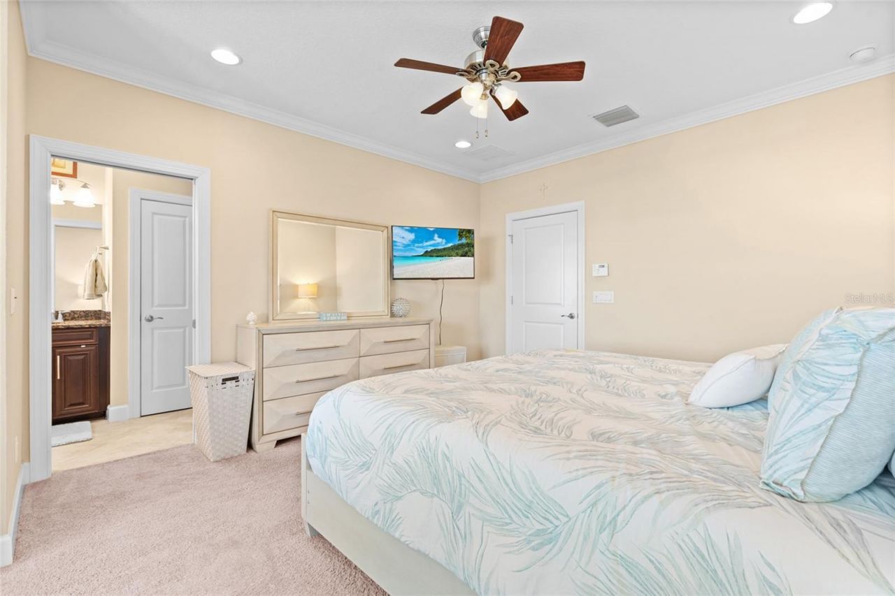 6043 Anchorage Way S, Saint Petersburg, FL 33712 Photo