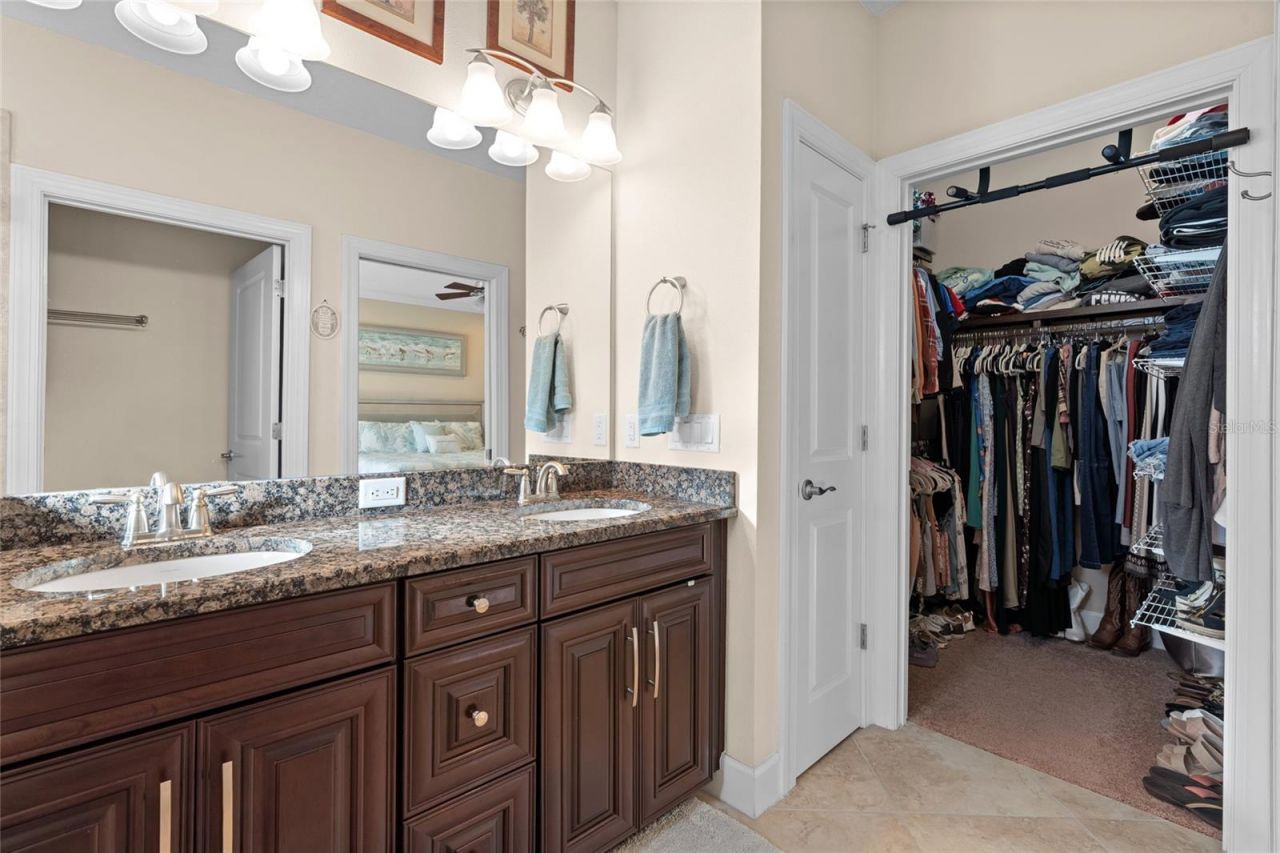 6043 Anchorage Way S, Saint Petersburg, FL 33712 Photo