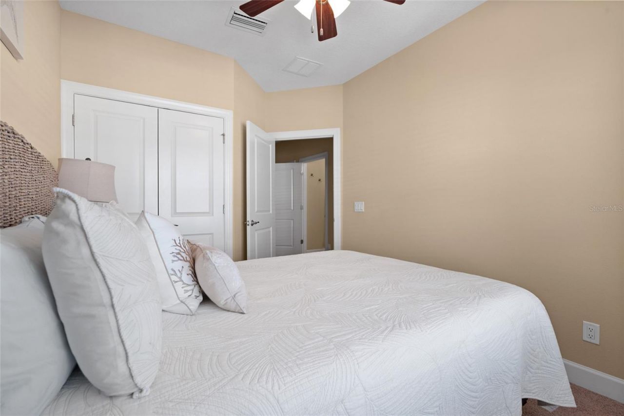 6043 Anchorage Way S, Saint Petersburg, FL 33712 Photo