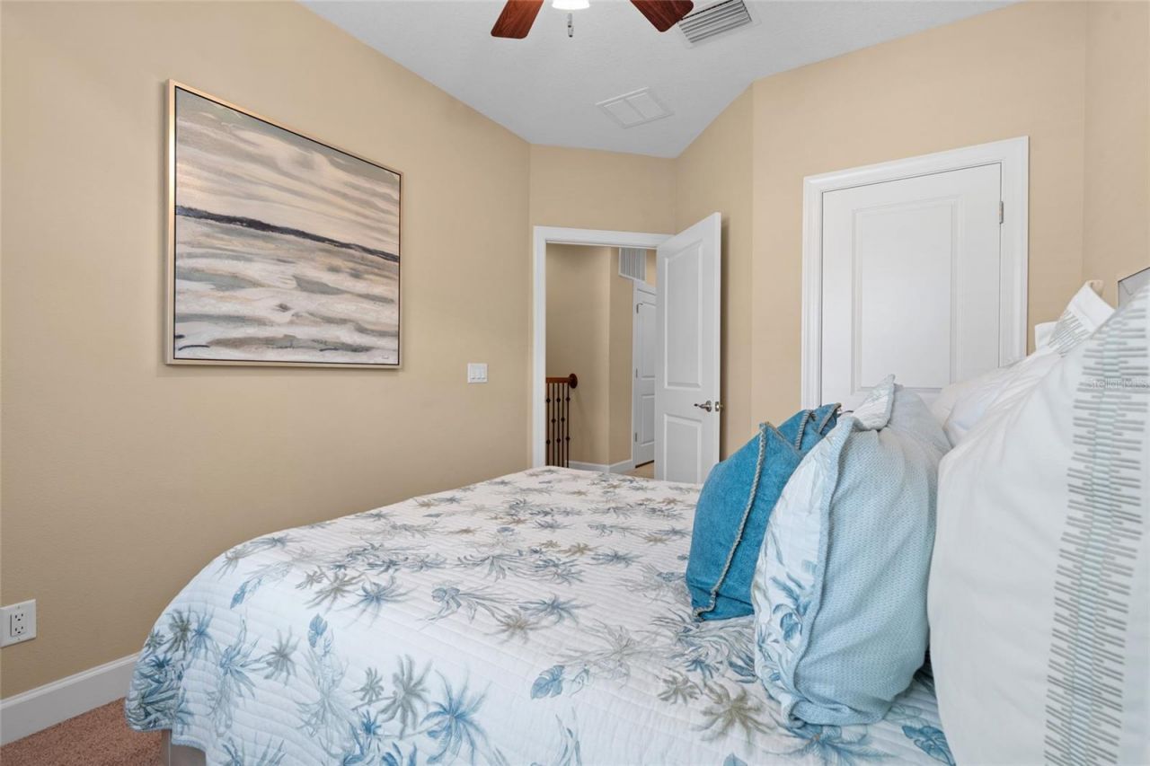 6043 Anchorage Way S, Saint Petersburg, FL 33712 Photo