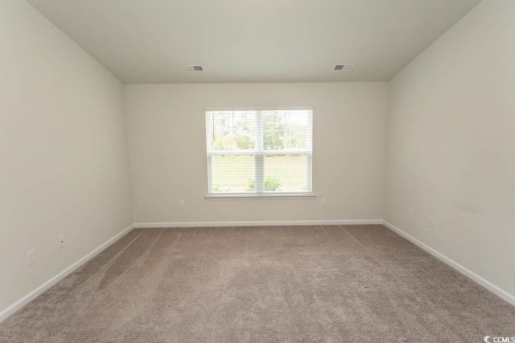 1544 Jardine Loop Photo 18