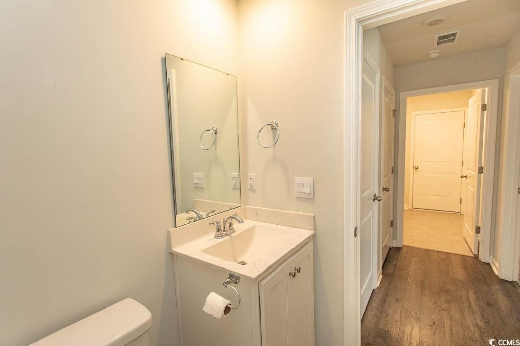 1544 Jardine Loop Photo 21