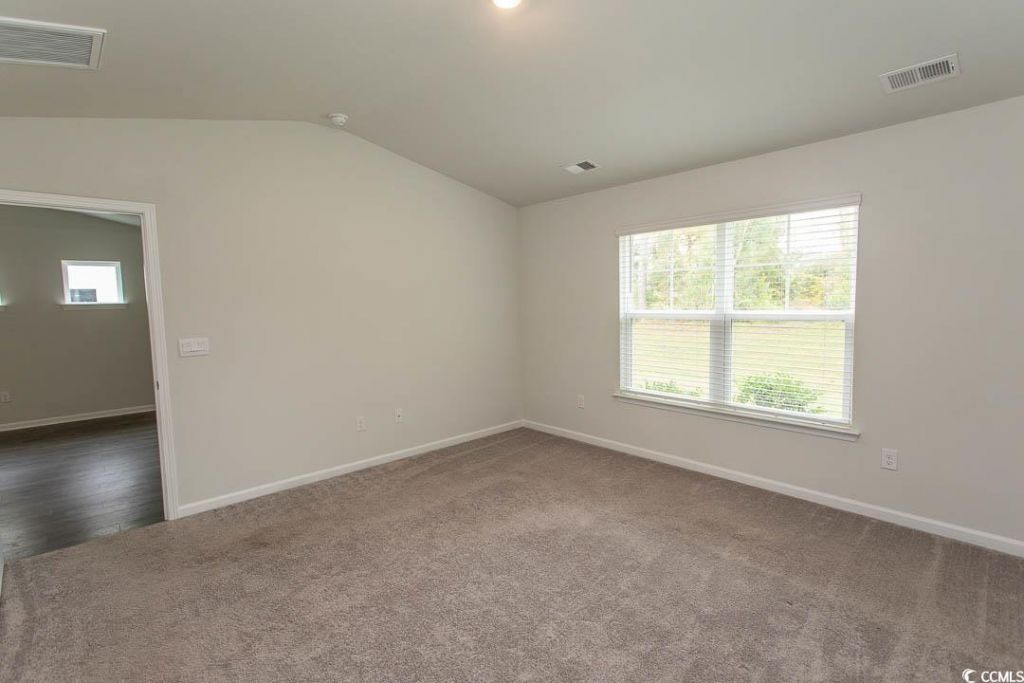 1544 Jardine Loop Photo 22