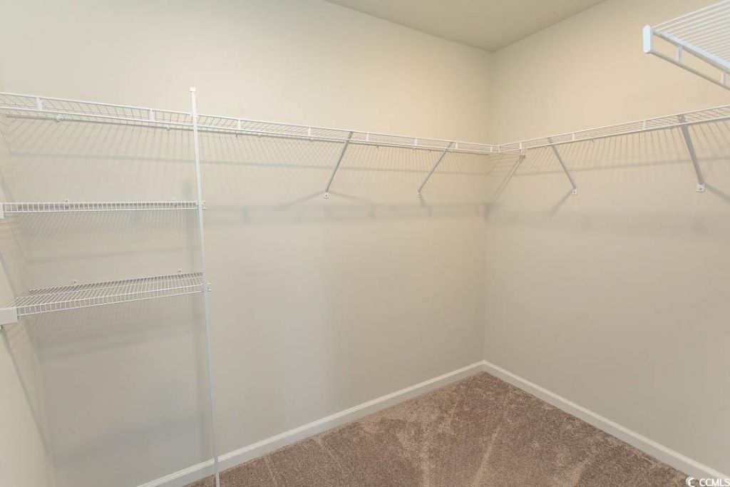 1544 Jardine Loop Photo 23