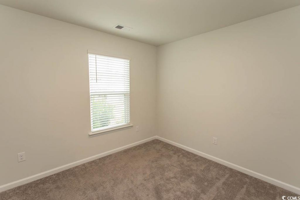 1544 Jardine Loop Photo 27