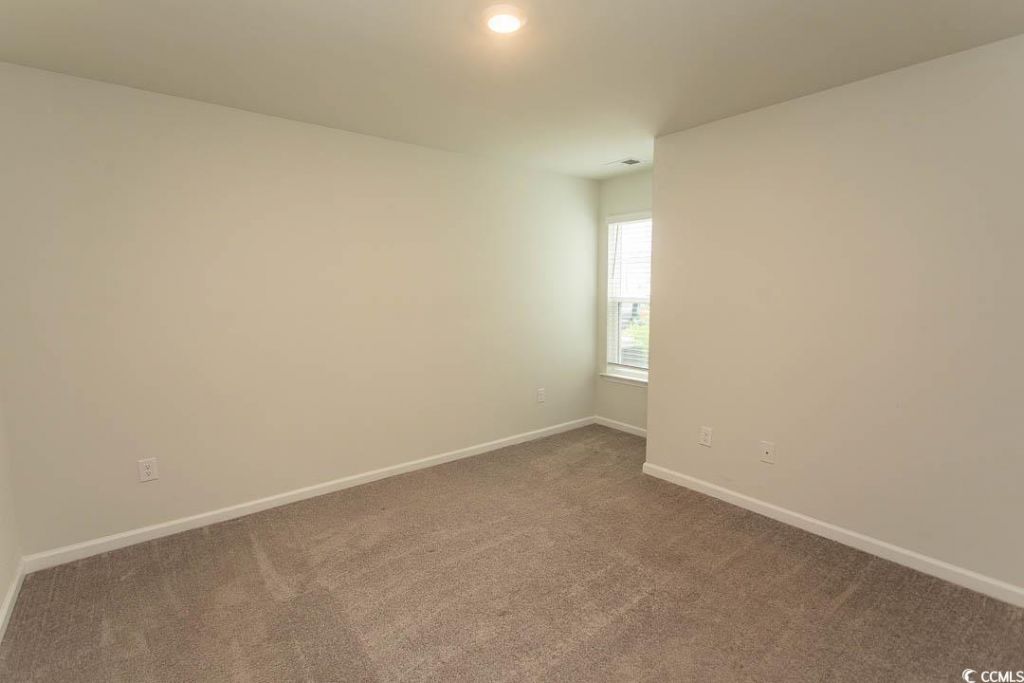 1544 Jardine Loop Photo 30