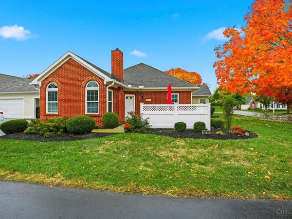 8444 Waterleaf Lane, West Chester, OH 45069