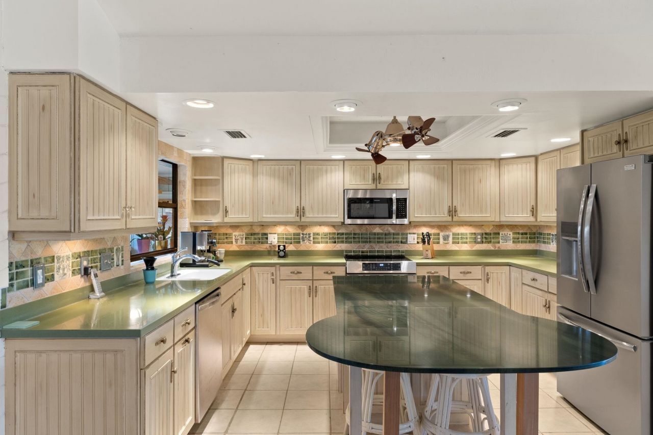 2999 Twin Ponds Dr, Sanibel, FL 33957 Photo