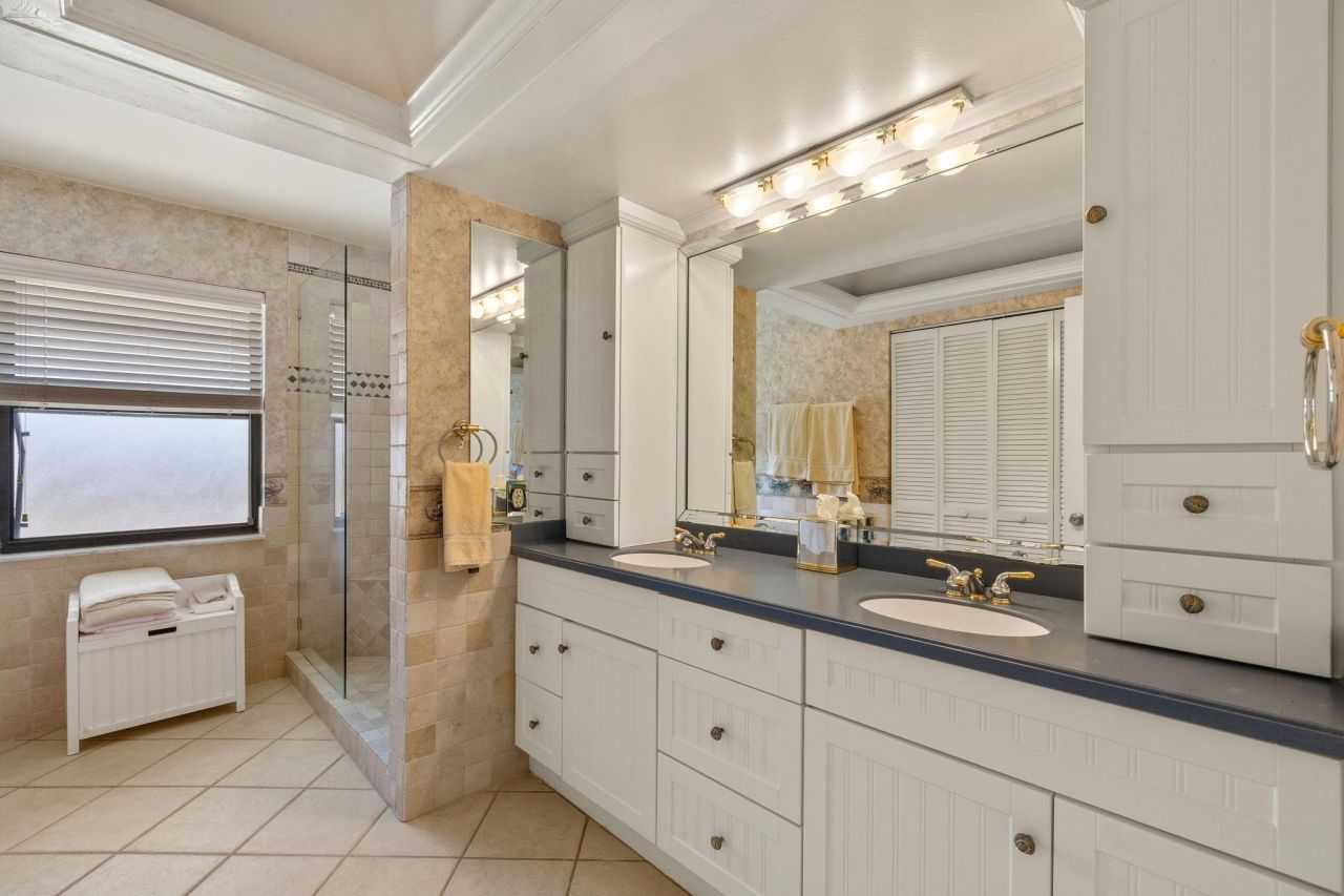 2999 Twin Ponds Dr, Sanibel, FL 33957 Photo