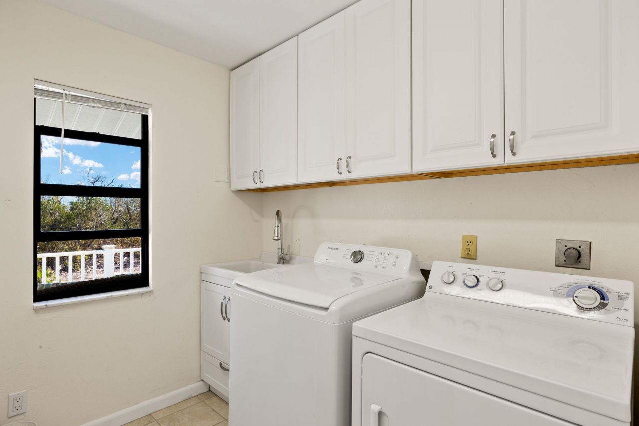 2999 Twin Ponds Dr, Sanibel, FL 33957 Photo