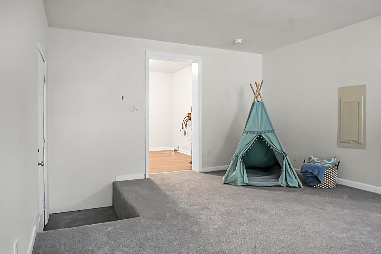 5406 Attaway Street Photo 21