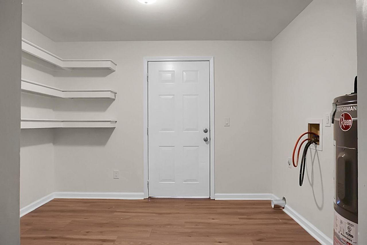 5406 Attaway Street Photo 36