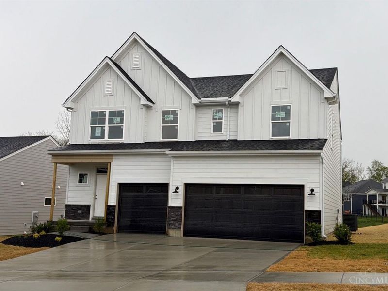 6730 Maverick Drive, West Chester, OH 45069 Photo 1