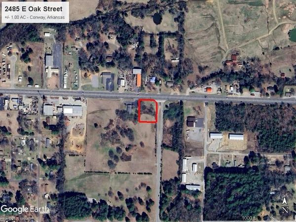 2485 E Oak Street, Conway, AR 72032