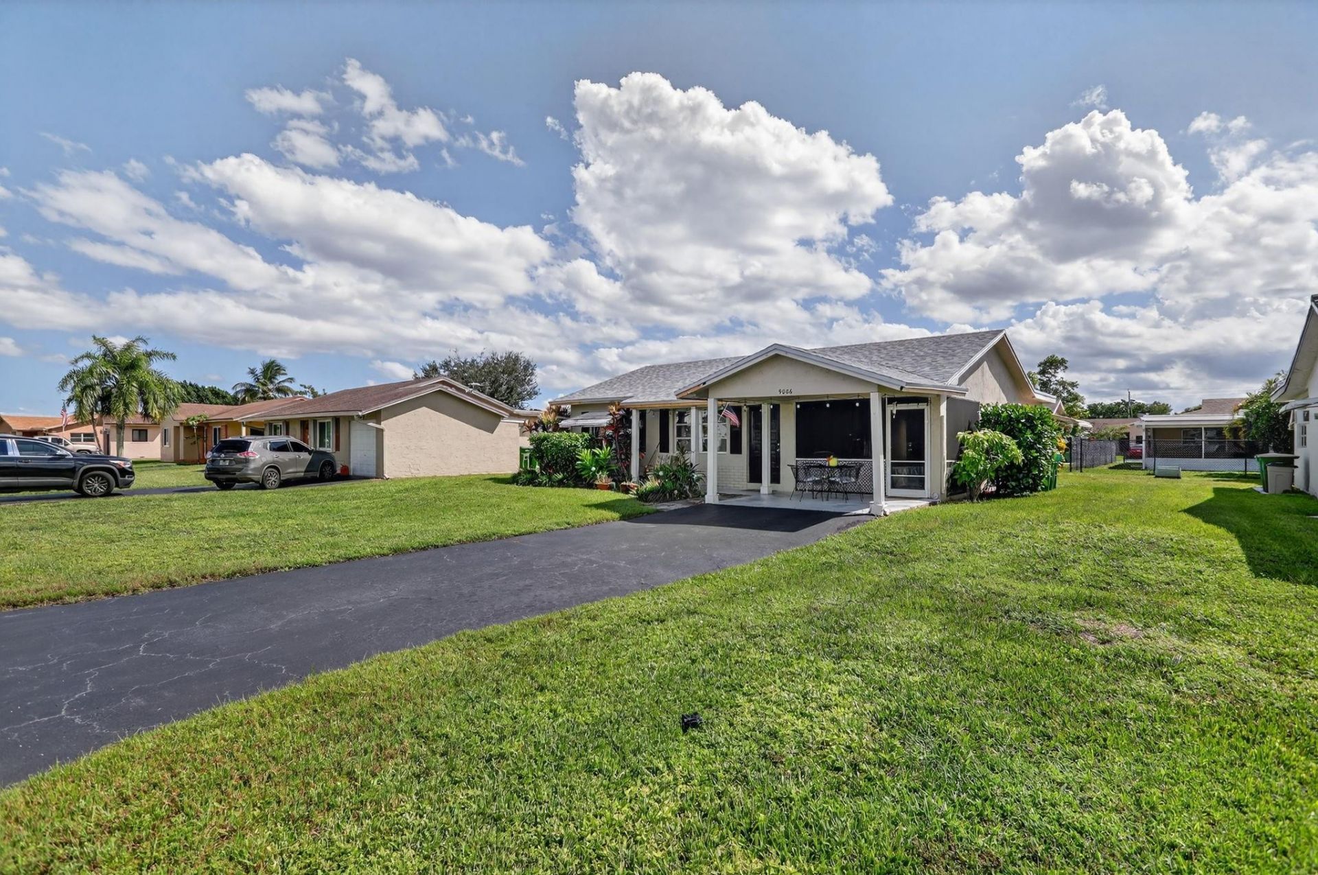 9806 NW 71st Street, Tamarac, FL 33321 Photo