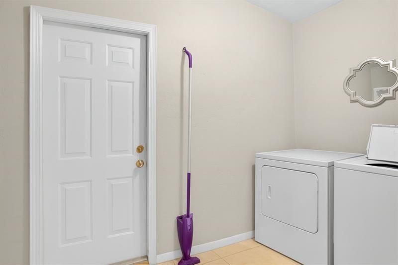 9806 NW 71st Street, Tamarac, FL 33321 Photo