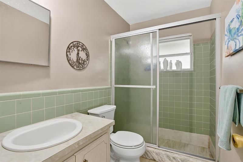 9806 NW 71st Street, Tamarac, FL 33321 Photo