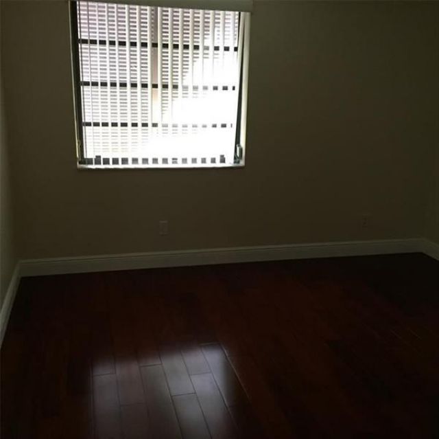 10740 S Golfview Drive, Pembroke Pines, FL 33026 Photo