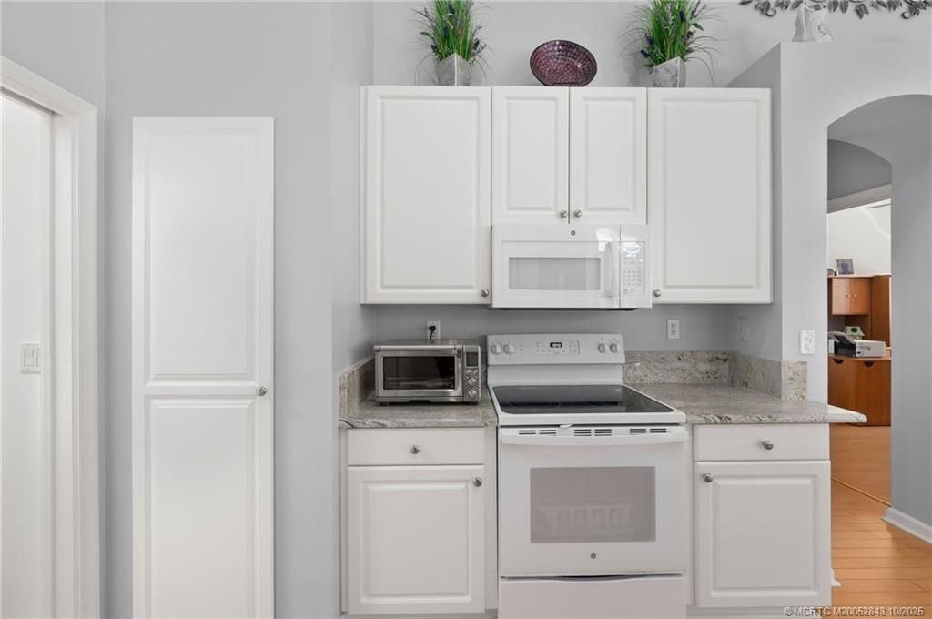 2227 SE Stonehaven Road, Port Saint Lucie, FL 34952 Photo