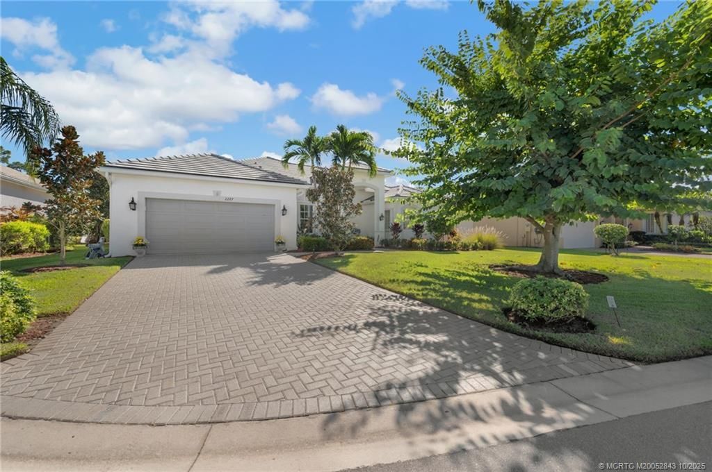 2227 SE Stonehaven Road, Port Saint Lucie, FL 34952 Photo