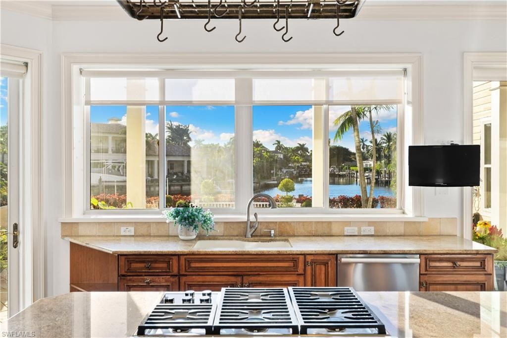 2170 Marina Dr, Naples, FL 34102 Photo