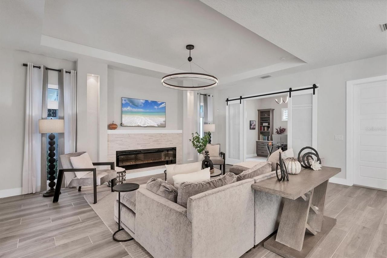 5951 Redbay Boulevard, Bradenton, FL 34210 Photo