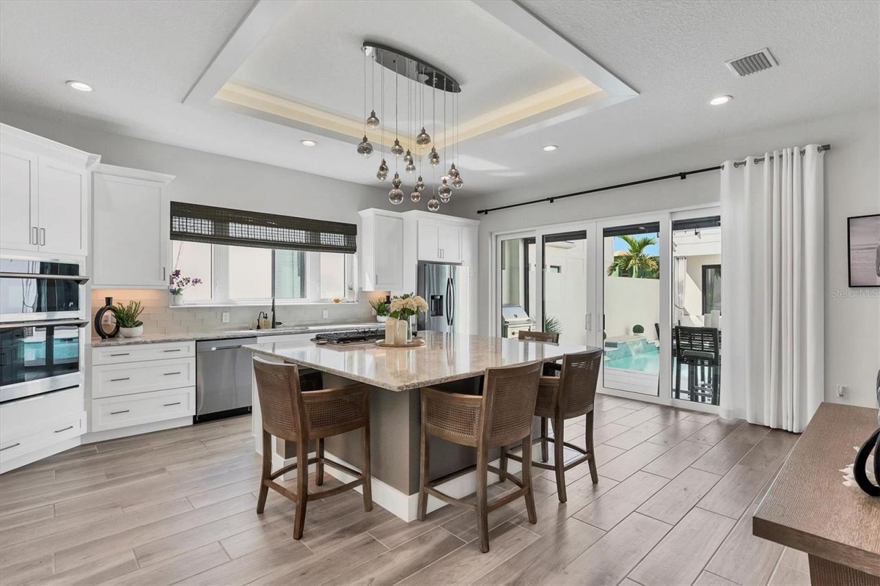 5951 Redbay Boulevard, Bradenton, FL 34210 Photo