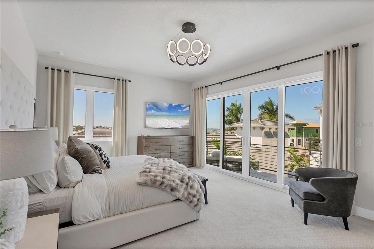 5951 Redbay Boulevard, Bradenton, FL 34210 Photo