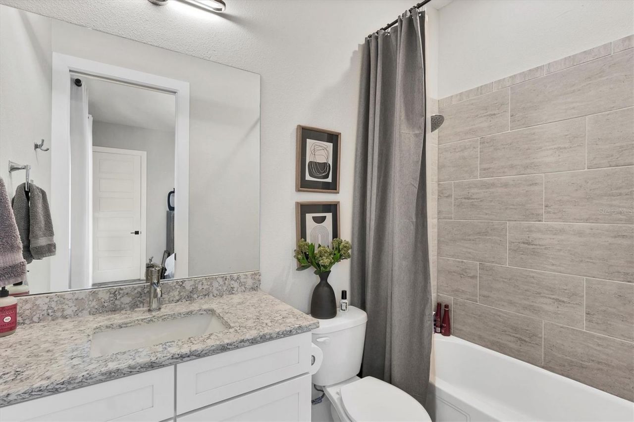 5951 Redbay Boulevard, Bradenton, FL 34210 Photo