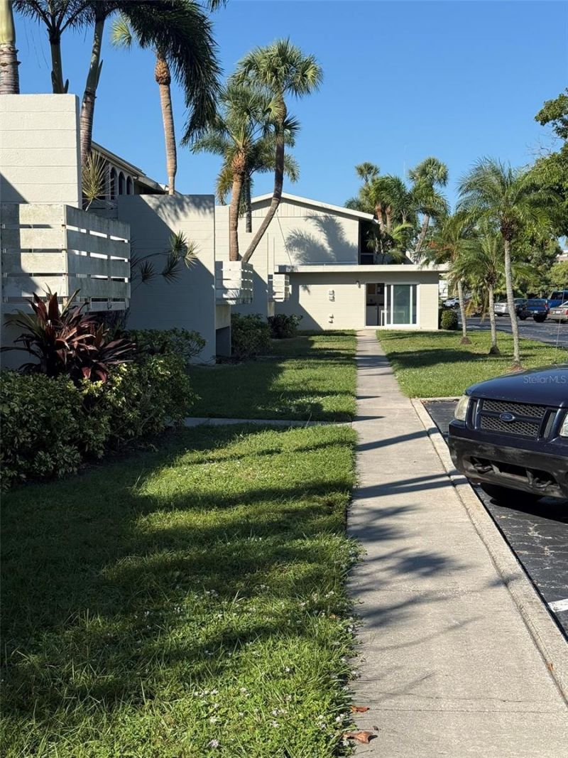 2304 Ringling Boulevard, Unit 101, Sarasota, FL 34237 Photo