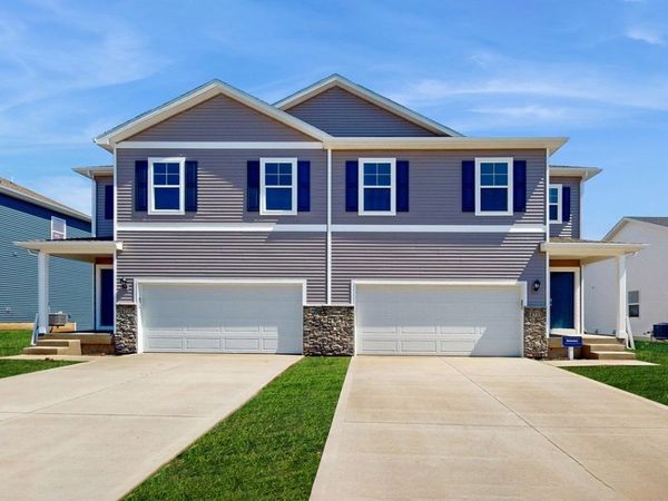 716 Magnolia Way, Tiffin, IA 52340