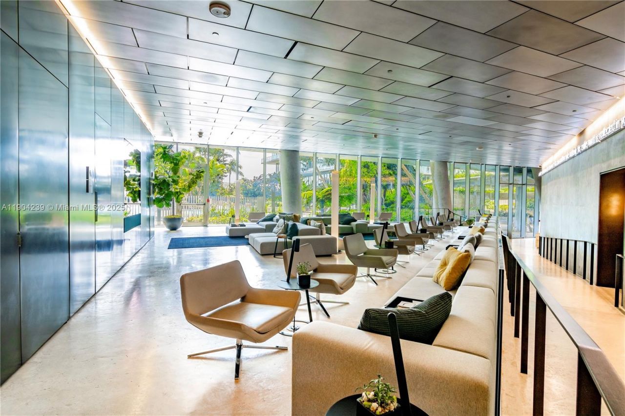 2675 S Bayshore Dr, Unit 1601S, Miami, FL 33133 Photo