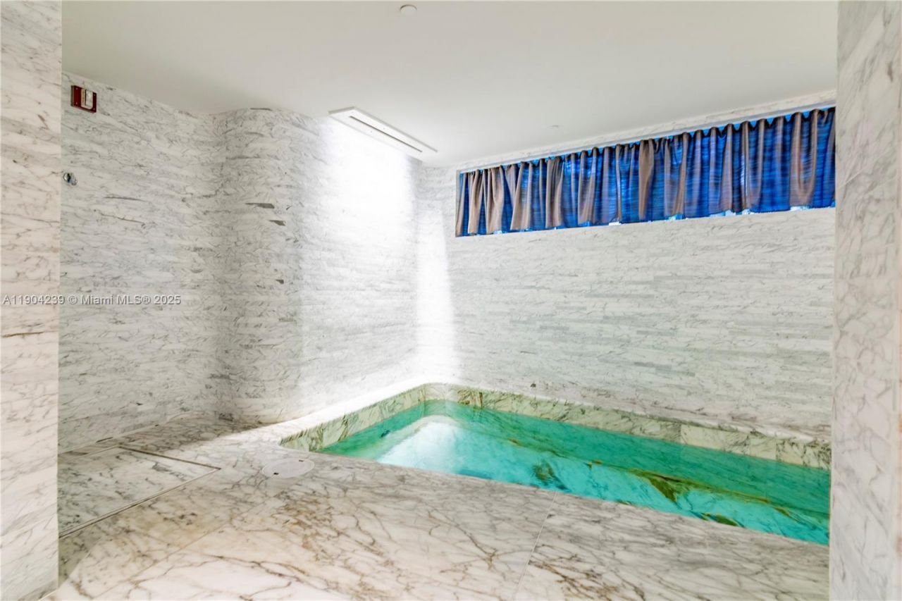 2675 S Bayshore Dr, Unit 1601S, Miami, FL 33133 Photo