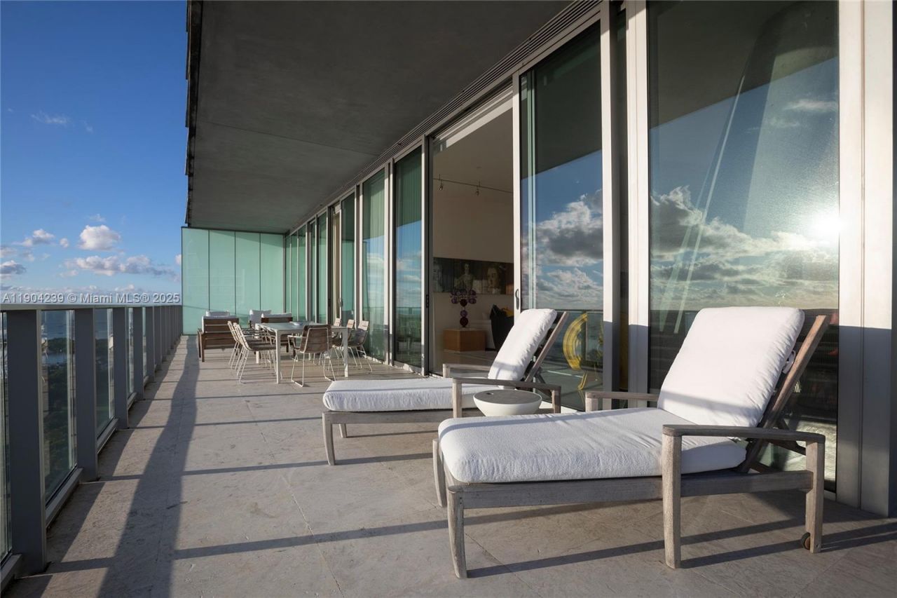 2675 S Bayshore Dr, Unit 1601S, Miami, FL 33133 Photo