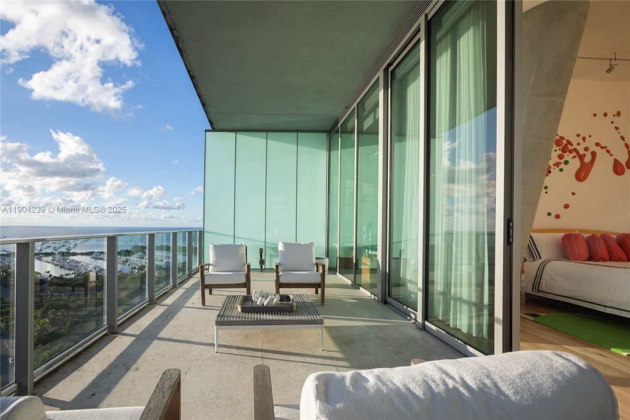 2675 S Bayshore Dr, Unit 1601S, Miami, FL 33133 Photo