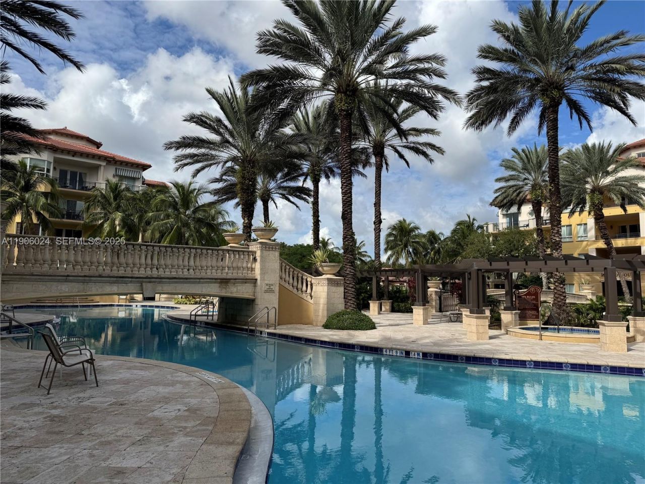 16100 Emerald Estates Dr, Unit 278, Weston, FL 33331 Photo