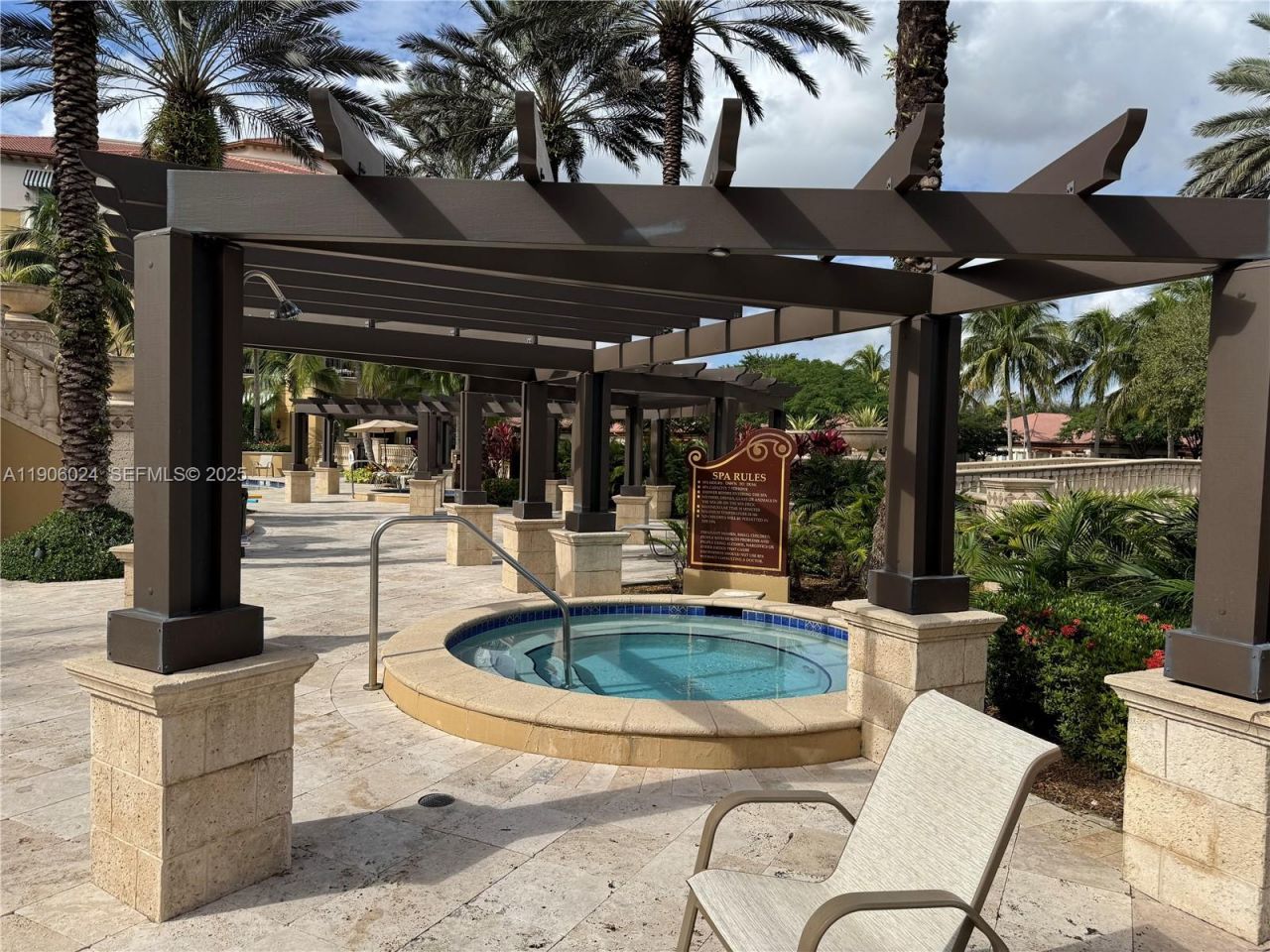 16100 Emerald Estates Dr, Unit 278, Weston, FL 33331 Photo