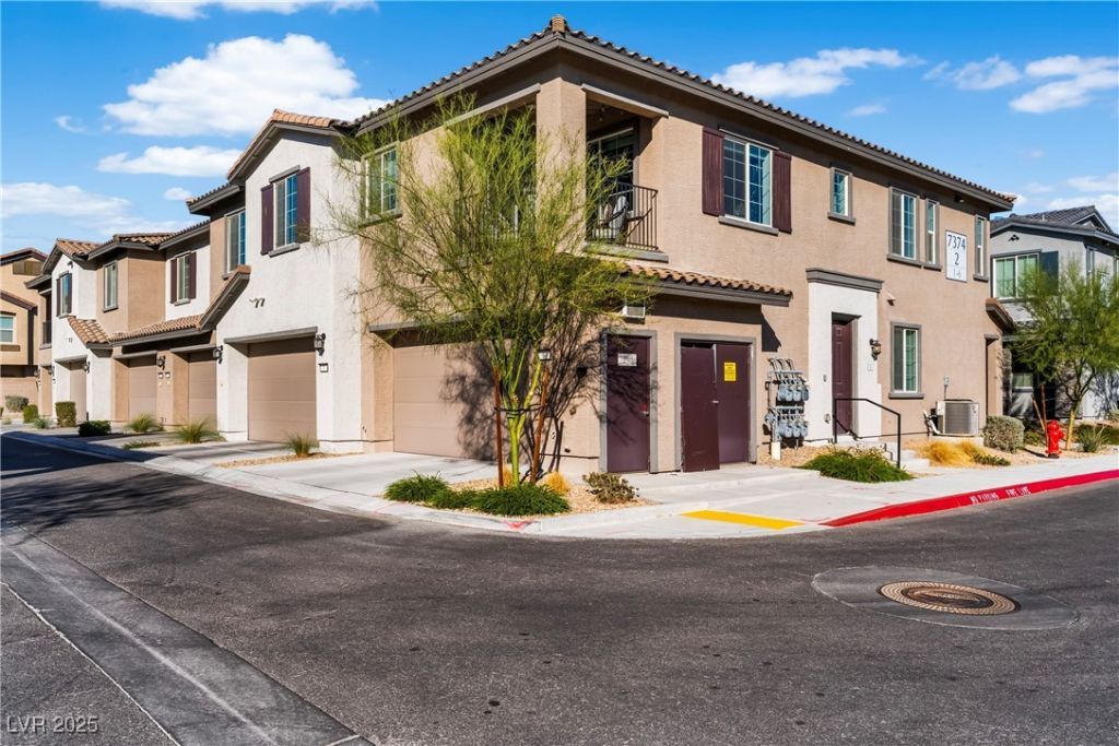 7374 N Decatur Boulevard, Unit 6, Las Vegas, NV 89131 Main Photo