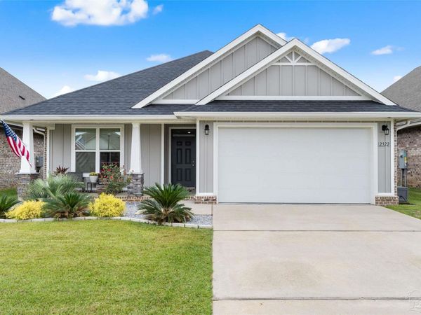 2322 Habersham Ln, Cantonment, FL 32533