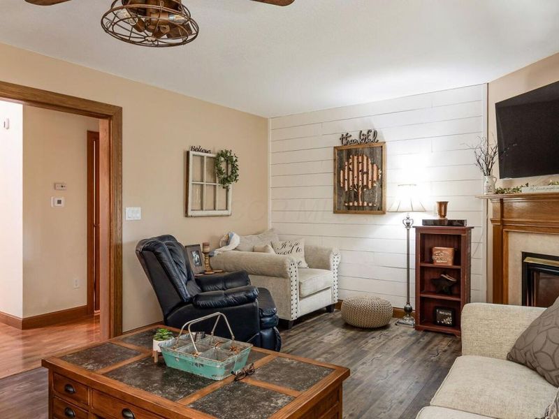 18384 Crawmer Road SE, Heath, OH 43056 Photo 13