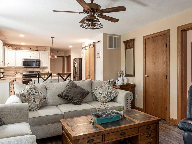 18384 Crawmer Road SE, Heath, OH 43056 Photo 14