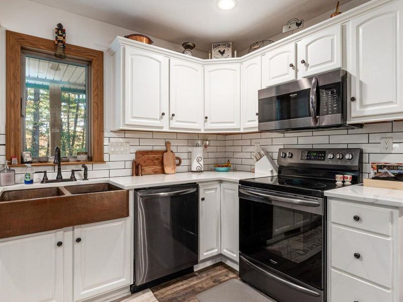 18384 Crawmer Road SE, Heath, OH 43056 Photo 7