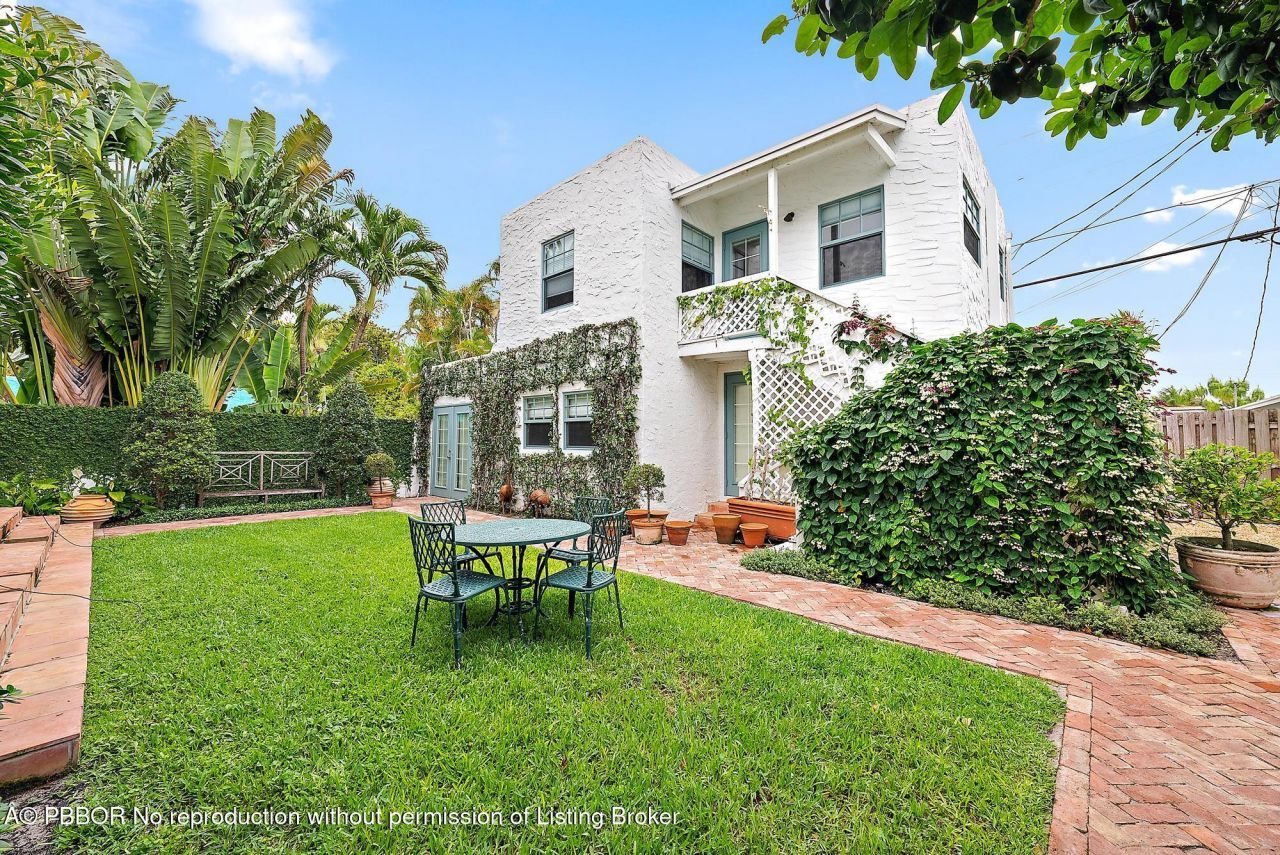 333 Pilgrim Road, West Palm Beach, FL 33405 Photo