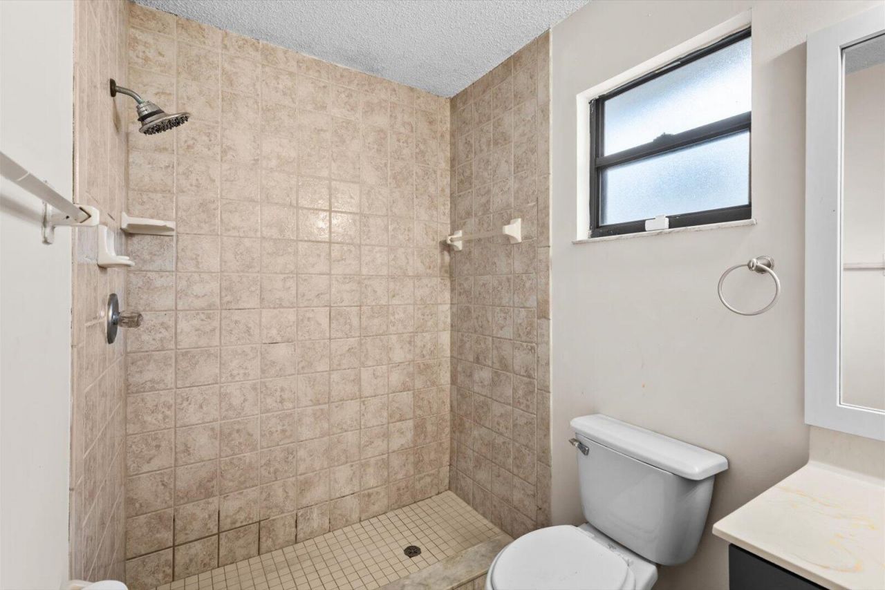 1825 SW Cameo Boulevard, Port Saint Lucie, FL 34953 Photo