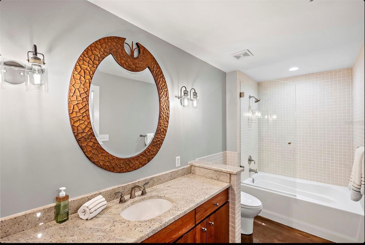 175 2nd Street S, Unit P-08, Saint Petersburg, FL 33701 Photo